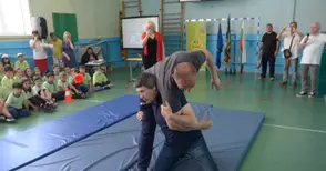 Валентин Йорданов към ученици: В живота няма лесно, но всичко се постига с труд. Учете, трудете се, бъдете достойни граждани