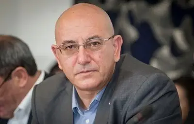 Емил Димитров: Двама души предложихме Цацаров