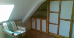 Продават eдностайни „тавански мезонети“