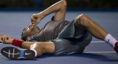 Григор Димитров припаднал от ниско кръвно налягане