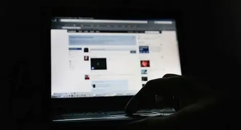 Точат кредитни карти с нова измама във Фейсбук