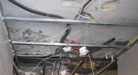 Ремонт на ремонта: Пантеонът на възрожденците отново протече