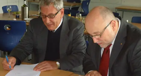 Посланик Меглена Плугчиева направи приятели Дойче Шуле и най-старата швейцарска гимназия