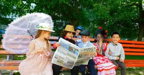 Малки граждани в костюми от преди век откриха Ретро седмицата на Русе в „Радост“