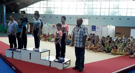 Русенски акробати с бронз в националния шампионат