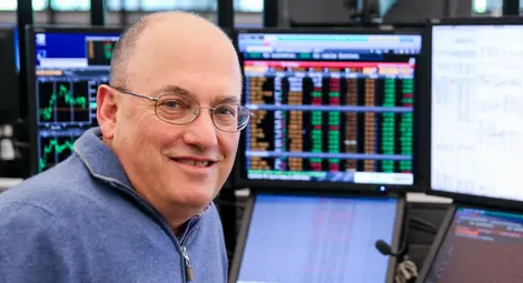 Човекът, платил най-голям данък общ доход в историята