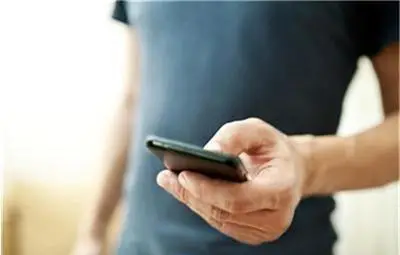 Задържаха мъж в Банско, снимал бюлетината с телефон