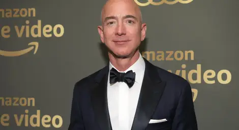 Платиха $28 млн. за полет в Космоса с Джеф Безос