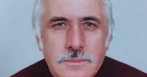 Борис Димитров ще разсмива с карикатури ангелите на небето