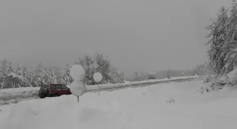 АПИ: Възможни са нови пътни блокади заради снега