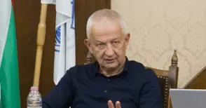 Край на спора: Крушарски поема изцяло Летище Русе и продължава курса към граждански полети