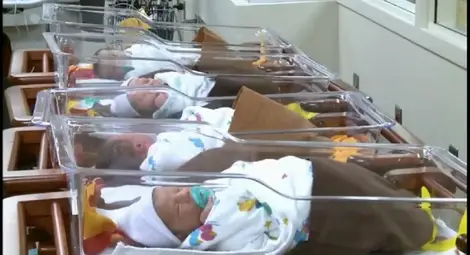 През 2016 г. ще има рекордно малко новородени деца