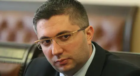 Купени хартиени винетки остават валидни и след въвеждане на електронните Купени хартиени винетки остават валидни и след въвеждане на електронните