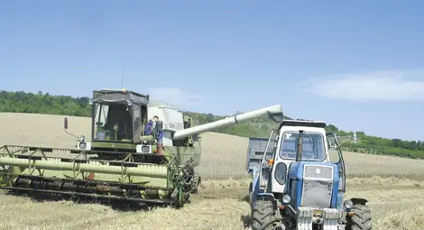 Започва раздаването на ваучери за горива на земеделските производители