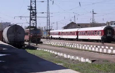 БДЖ спря продажбата на активи