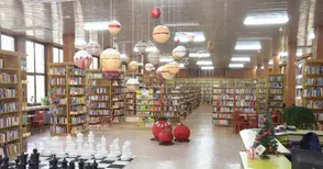 С изложби, филми и гости библиотеката ще конкурира истеричното пазаруване