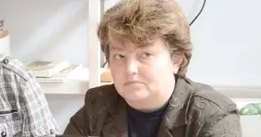 Уволниха зам.-директор на Икономическата - нямала „правилната“ диплома