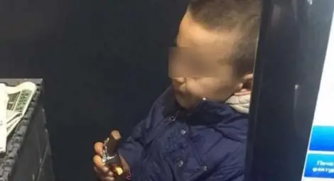 Щастлива новина за Сашко от Средна кула: Баба му получава всички права, падат бариерите пред записването му в училище