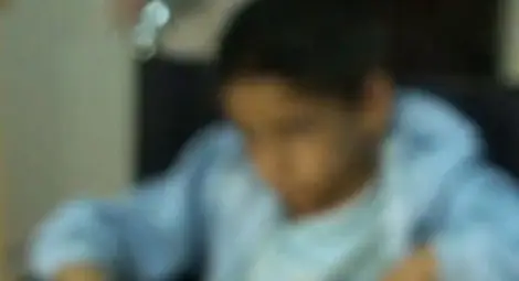 Садисти искат да изнесат бебето си в Гърция