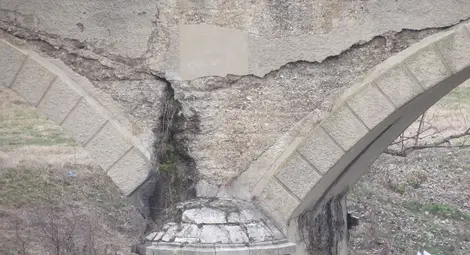 Община Бяла ще спасява моста на Колю Фичето с дарения