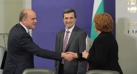 Тристранката ще заседава за минималната работна заплата