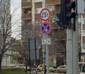 СДС предлага корекция в наредба, забраняваща товарни бусове в центъра