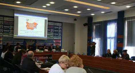 Два пъти повече българи предпочитат да се лекуват с пририродни екстракти под формата на хранителни добавки вместо с медикаменти