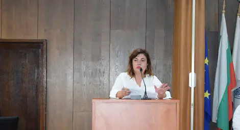 Алисе Муртезова с личен отчет за първата си година като общински съветник