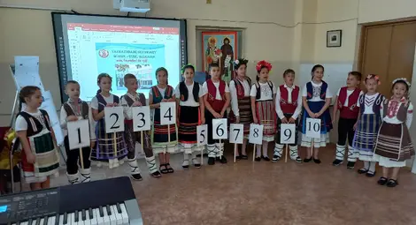 СУ &bdquo;Възраждане&ldquo; посрещна в Русе ученици и учители от Португалия, Северна Македония и Румъния /галерия/