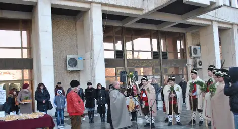 Пламен Стоилов стана  Цар на коледарите в Русе