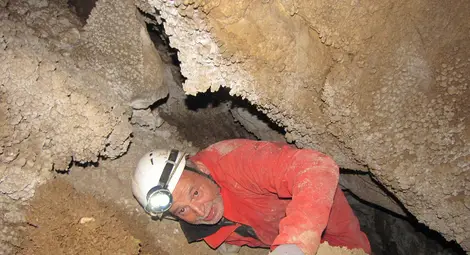 &bdquo;Половин век под земята&ldquo; - спелеологът Алексей Жалов представя книгата си музея в Русе