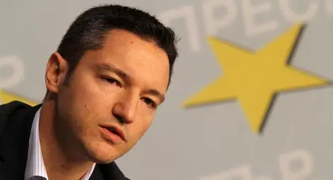 Вигенин за сътрудничеството ни със Северна Корея: Защо са тези истерии?