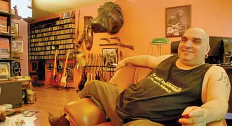 Невероятно! Фънки кара смарт