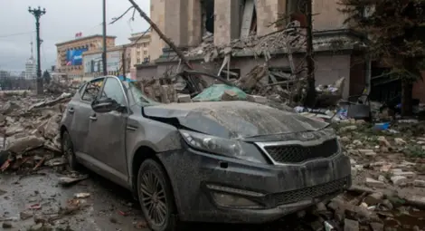 Детска болница в Мариупол е била разрушена от руска бомбардировка