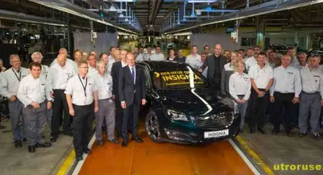 Опел стартира производството на новата Инсигния в Рюселсхайм Опел стартира производството на новата Инсигния в Рюселсхайм