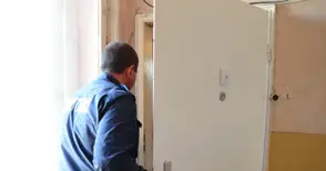 35-годишен се обеси на  закачалката в дома си