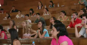 Чиновници сбутаха българската история в учебниците до 7 клас