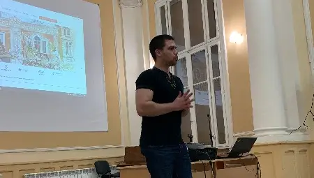 Вечери за наивници &ndash; Хуманистът&rdquo; за смисъла да търсим решенията, а не проблемите