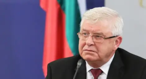 Финансовият министър Кирил Ананиев с положителен тест за Covid-19