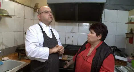 Сбъднатият кошмар на шеф Манчев в двубоя на тъща и свекърва  за спасяването на "Хаджи Димитър"