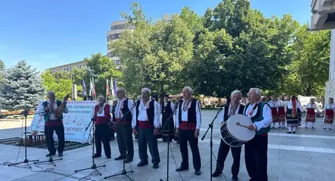 20 състава от русенско показаха фолклорно майсторство в 18-ото издание на &bdquo;Шарено хоро&ldquo;