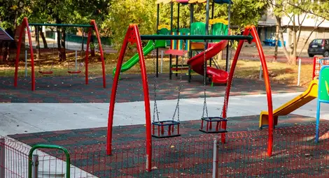 24 детски площадки са изцяло обновени, 16 се ремонтират 24 детски площадки са изцяло обновени, 16 се ремонтират