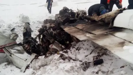 Първи СНИМКИ и ВИДЕО от рухналия върху снежните чукари български самолет