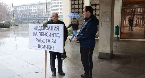 Пенсионерът Балбузанов обвини европейски политици в съучастничество с Бойко Борисов