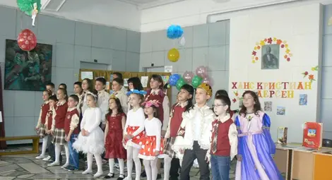 Маратон на четенето в русенското училище &bdquo;Братя Миладинови&ldquo; /галерия/