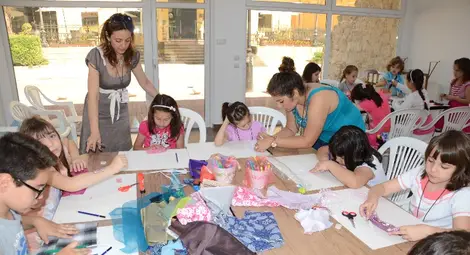 Деца подготвят ваканционна  театрална постановка в музея