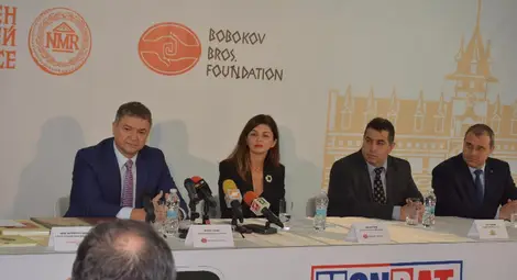 С 2 милиона от кредит Бобокови  връщат живота в Старото Музикално