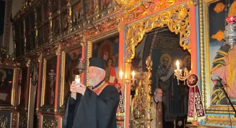 Русе получава Благодатния огън от Румънската патриаршия