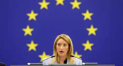 ЕП призовава всички страни от ЕС да наложат незабавно ембарго върху руската енергия ЕП призовава всички страни от ЕС да наложат незабавно ембарго върху руската енергия