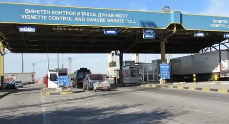 Близо два пъти повече задържани мигранти в Русе през септември